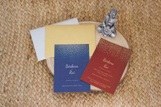 convite de casamento azul marinho com prateado e vermelho com dourado
