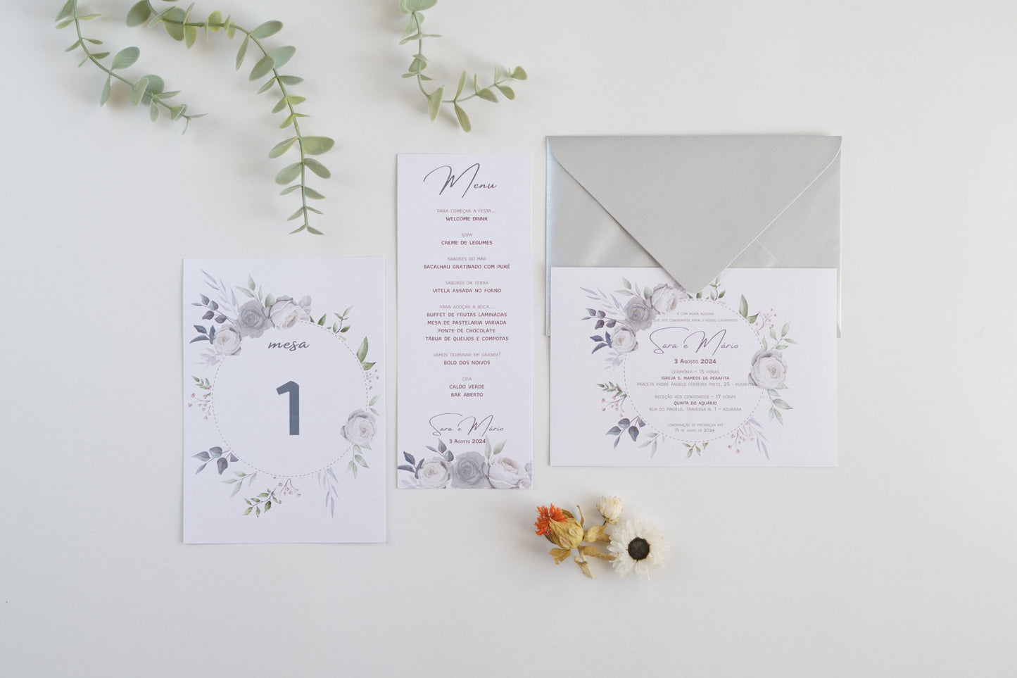 convite de casamento floral aguarela prateado