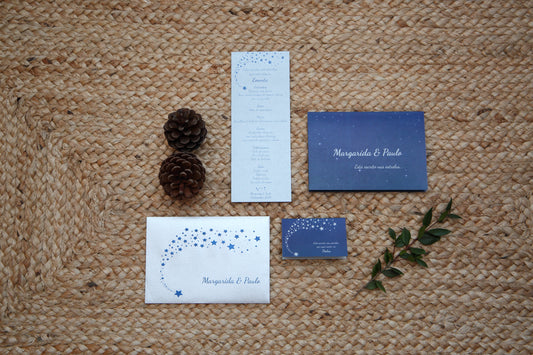 convite de casamento azul noite com estrelas