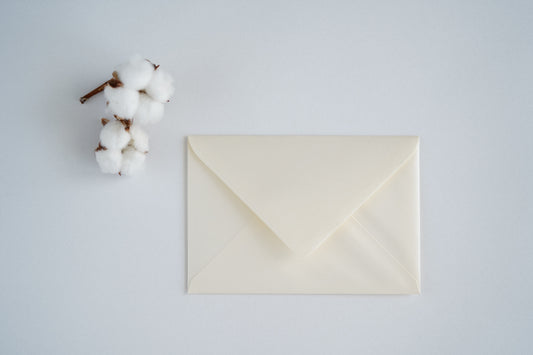envelope creme branco marfim para convites