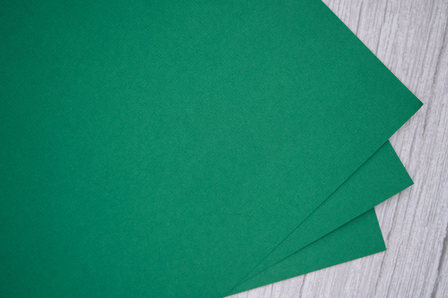 papel verde a4 para convites