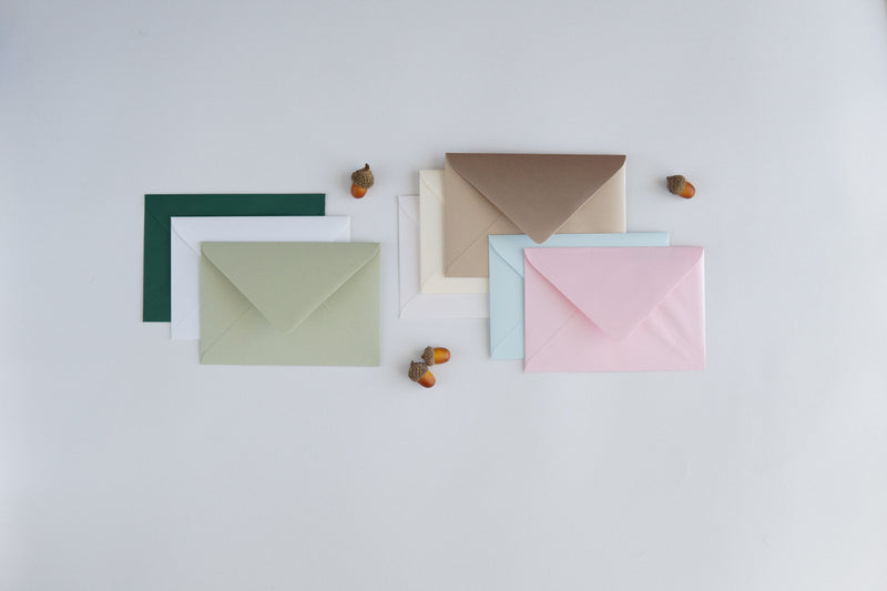 Envelopes para convites de casamento e batizado em várias cores e acabamentos — Tenda de Papel