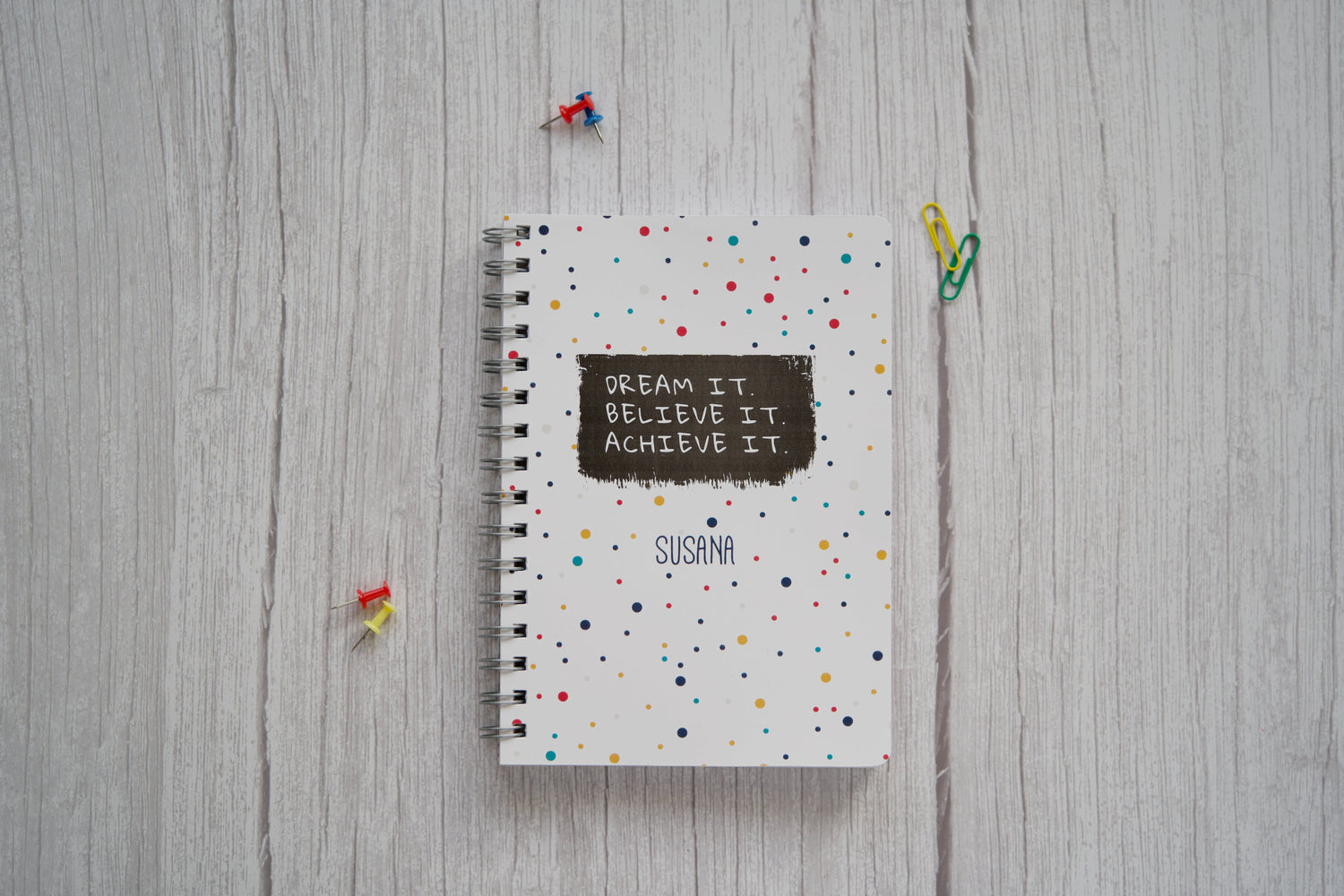 Agendas diárias personalizadas A5 com nome — mais de 30 designs — Tenda de Papel