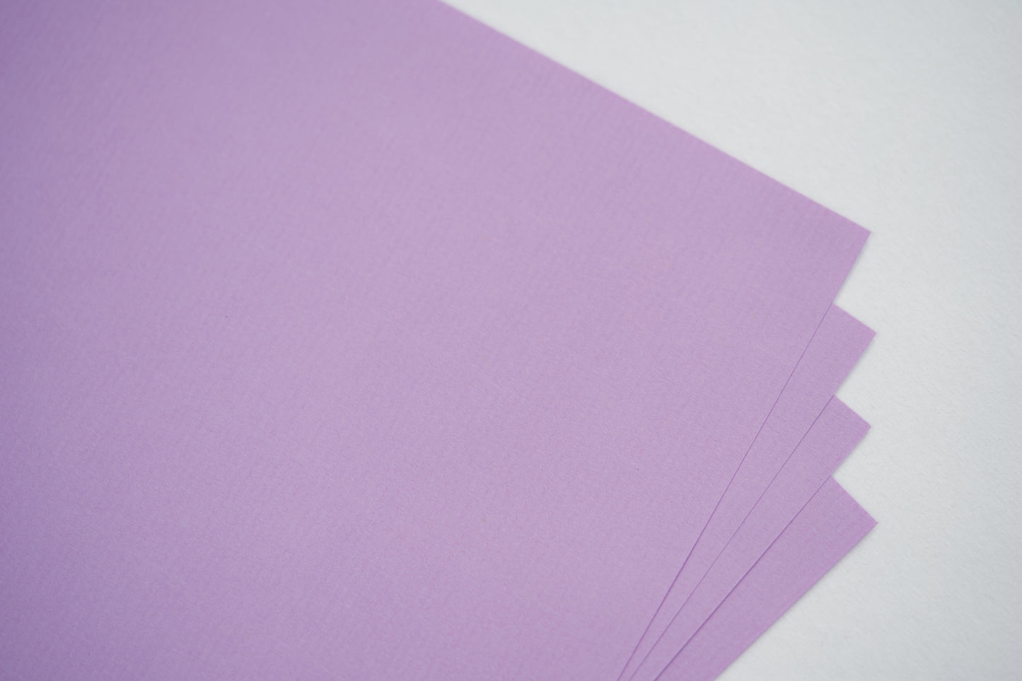 papel-lilas-roxo-claro-A4