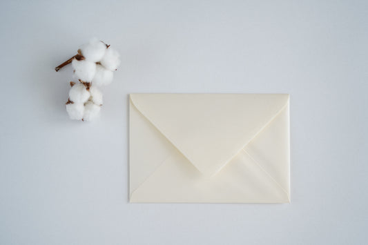 envelope-creme-marfim-para-convites