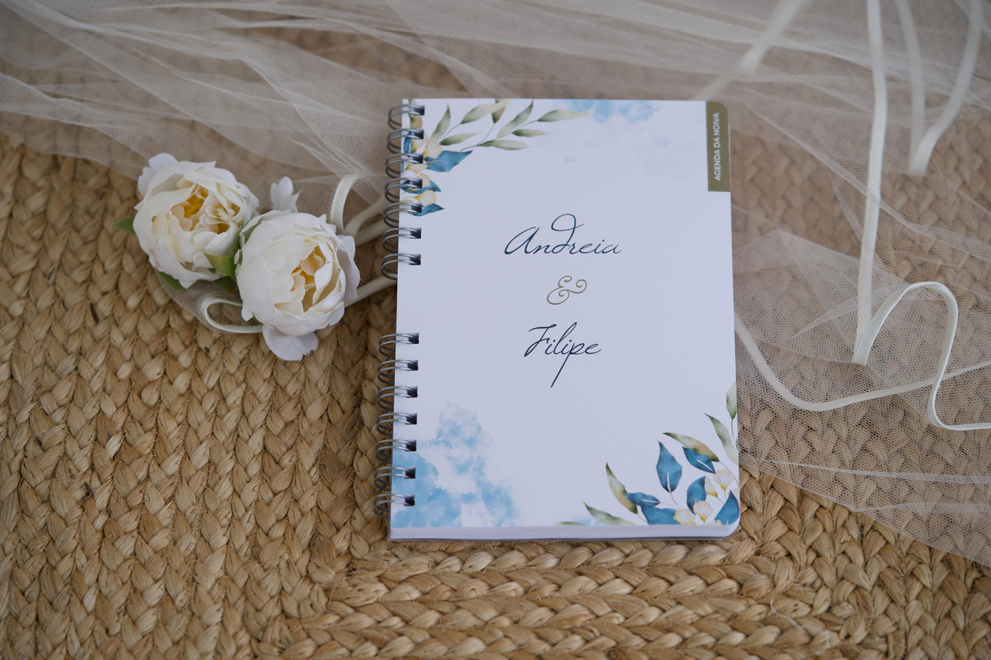 agenda da noiva personalizada capa delicada com nomes do casal