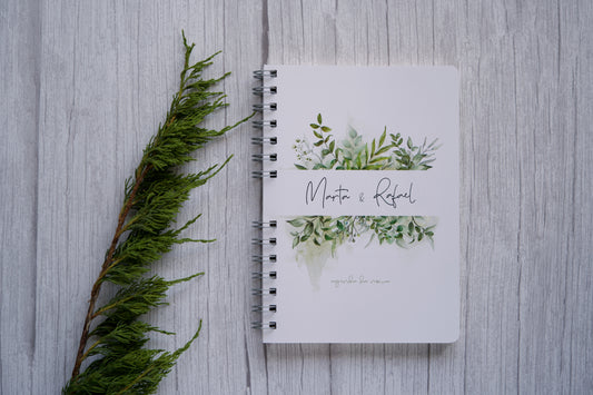 agenda da noiva planner natural com design orgânico e sereno — capa personalizada com nomes do casal