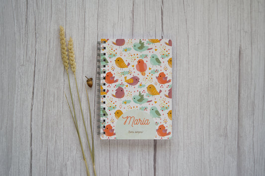 agenda personalizada com nome e padrao com passarinhos coloridos
