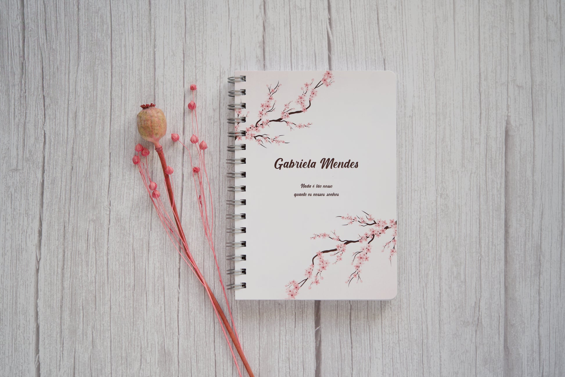agenda personalizada com nome e capa com ramagens sakura