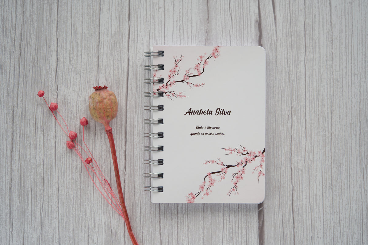 agenda personalizada a6 com nome e capa com ramagens sakura