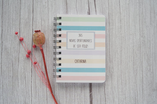 Agenda personalizada com nome A6 — capa Ser Feliz com design inspirador e motivador