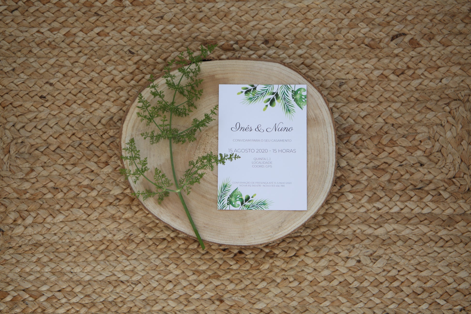 convite de casamento com folhagem