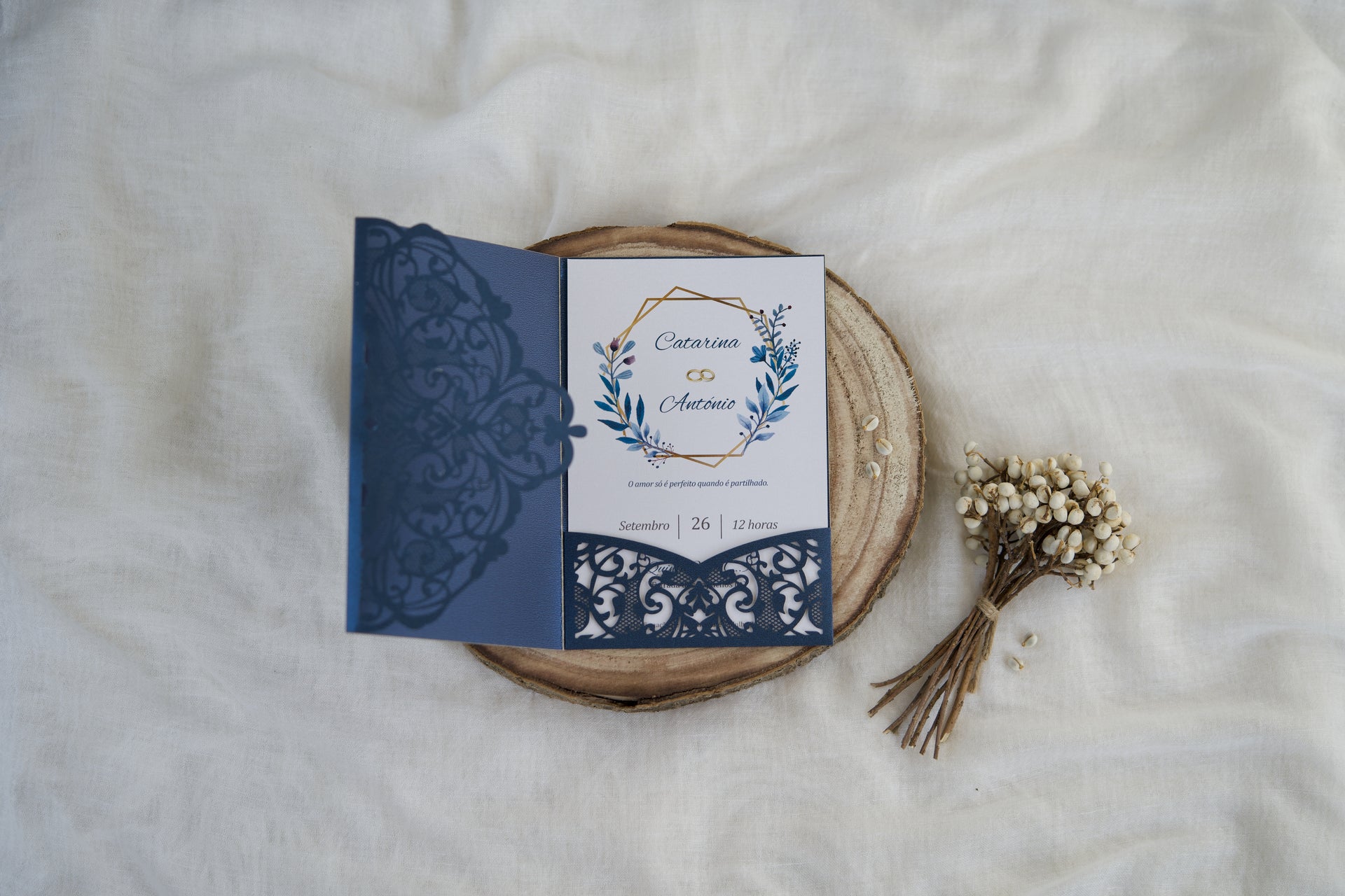 Convite de casamento Rendado Azul - corte laser