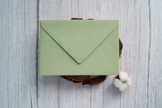 envelope verde lima para convites